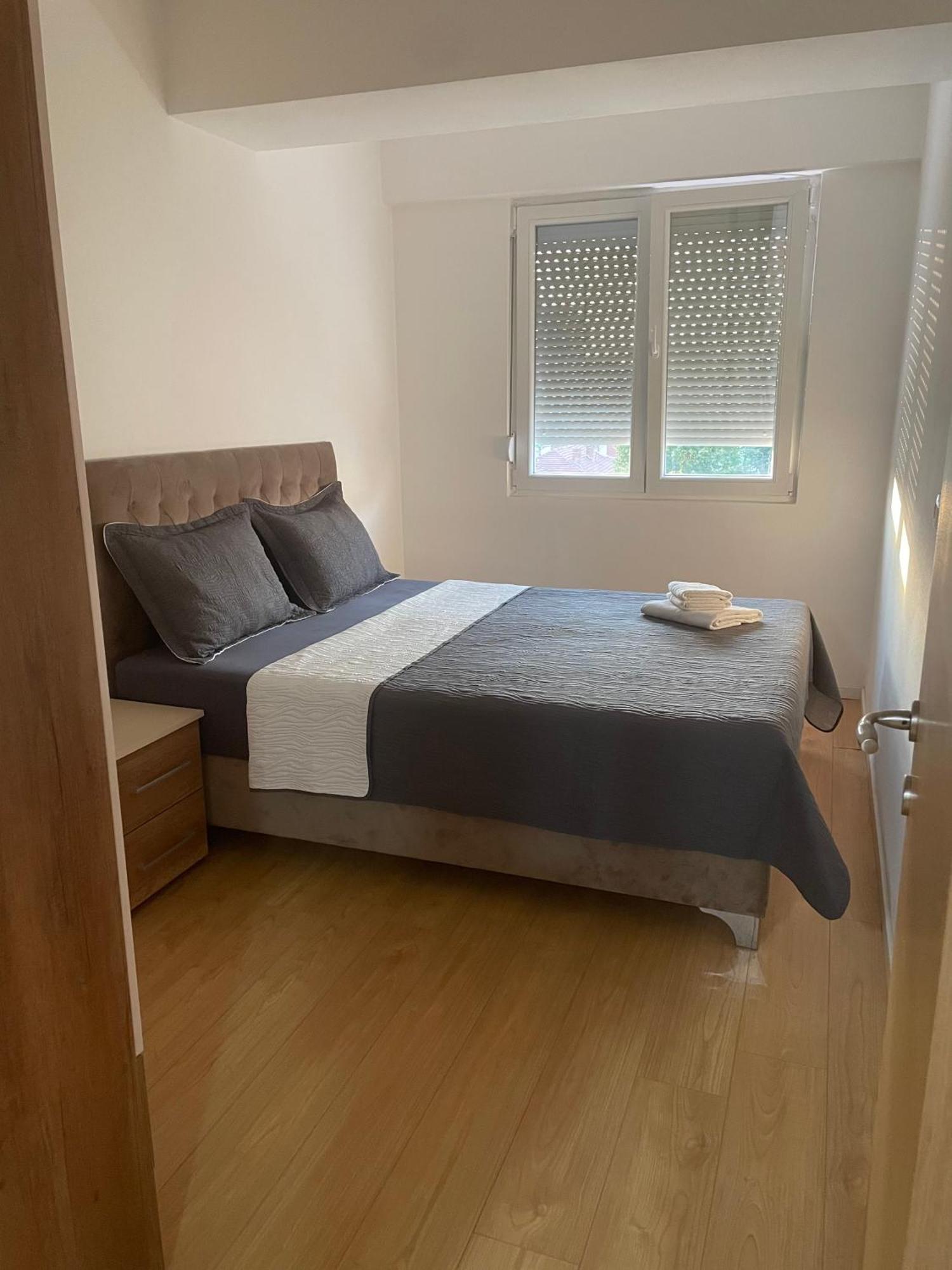 Maya Apartment Skopje Ngoại thất bức ảnh
